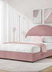 Pink / United States